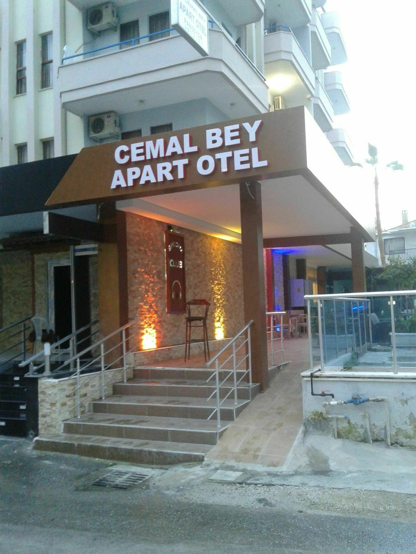 אלאניה Cemal Bey Apart Hotel מראה חיצוני תמונה